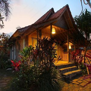 Suarti Boutique Village